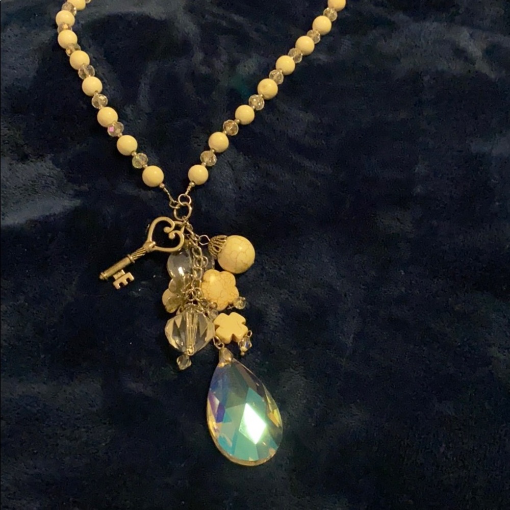 Necklace ❤️ - Picture 2 of 5